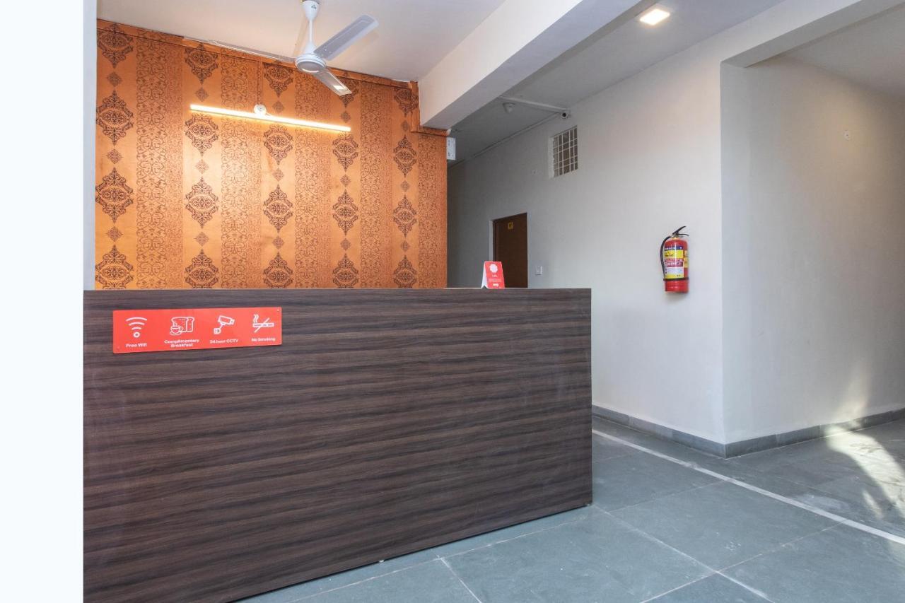Oyo 18571 Ashoka Resort Indore Exterior photo