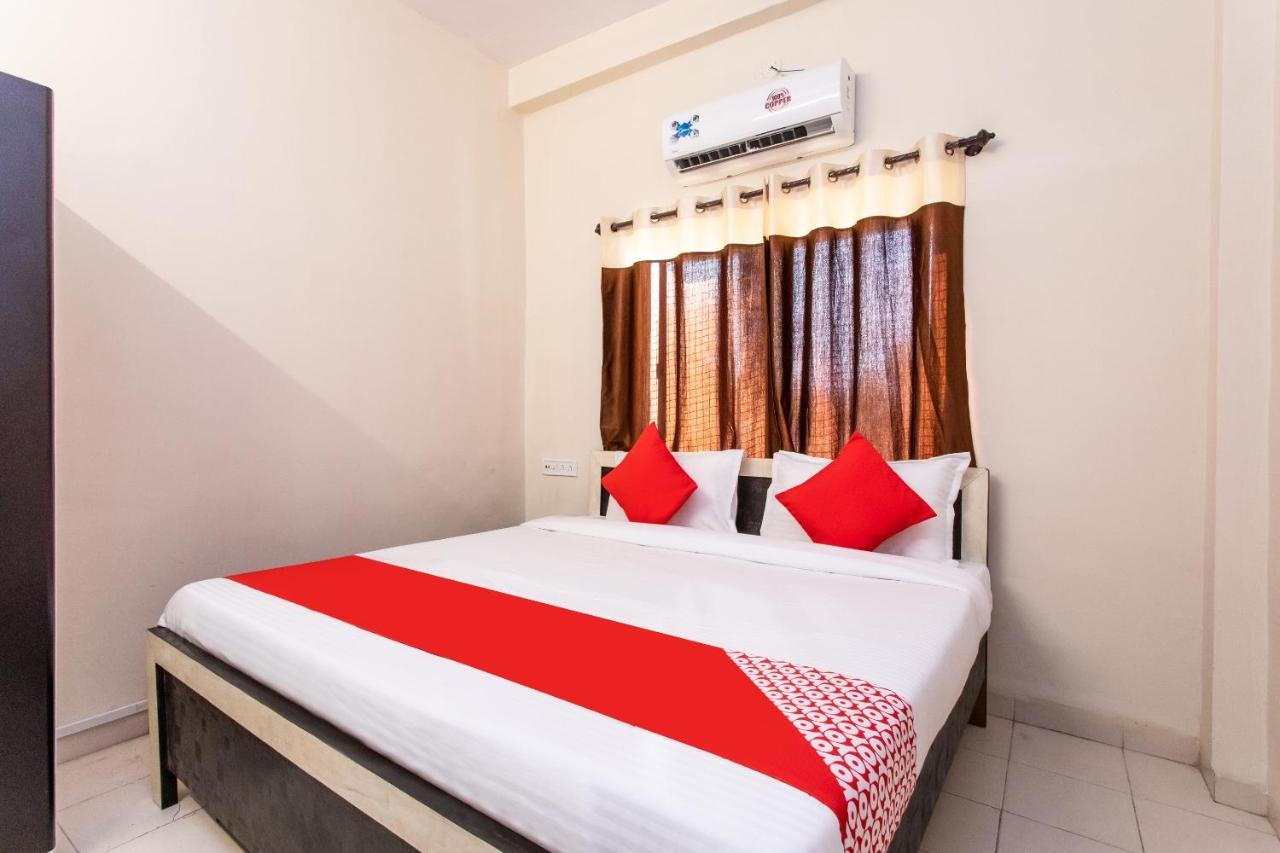 Oyo 18571 Ashoka Resort Indore Exterior photo