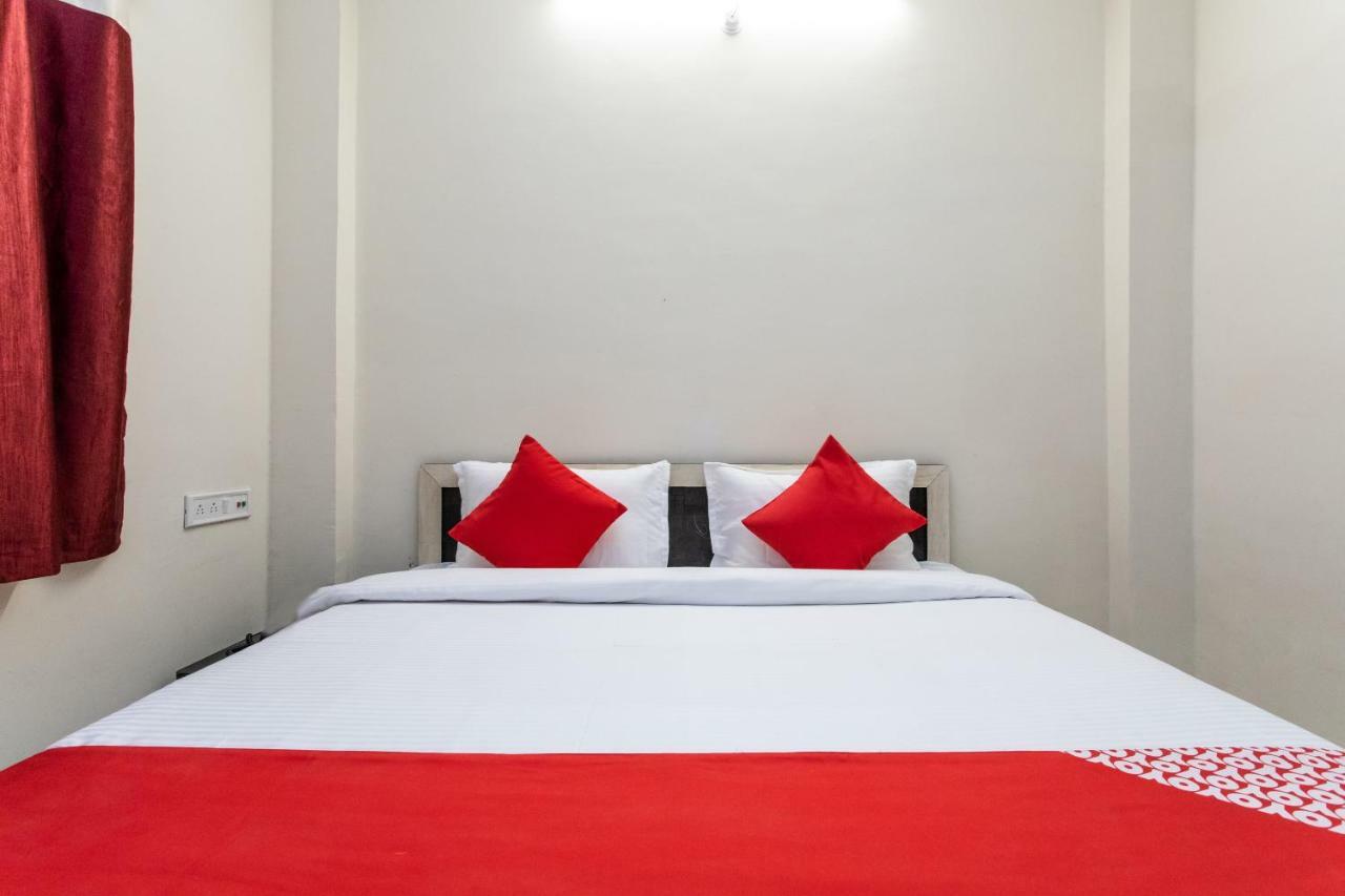 Oyo 18571 Ashoka Resort Indore Exterior photo